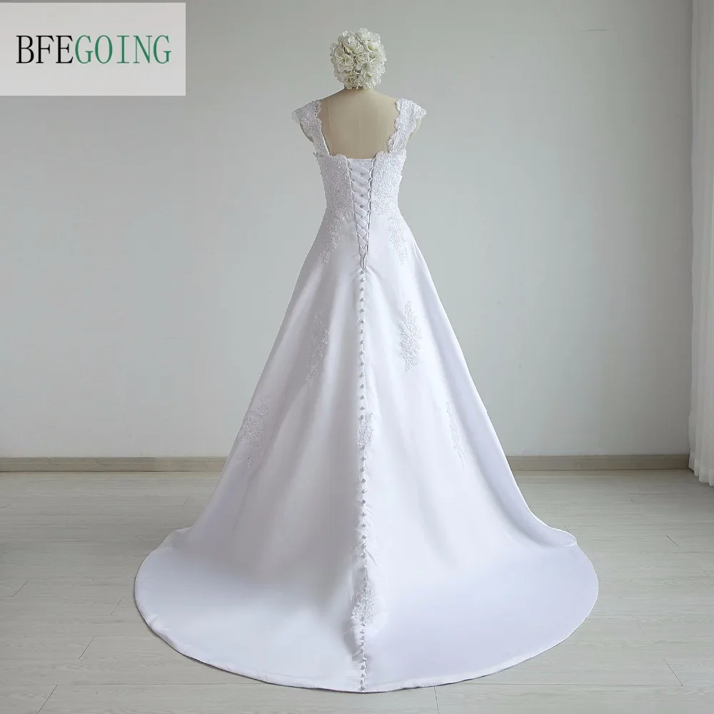 New Arrival Fashion Satin A-Line Wide Straps Appliques Floor-Length Chapel Train  Wedding Dress