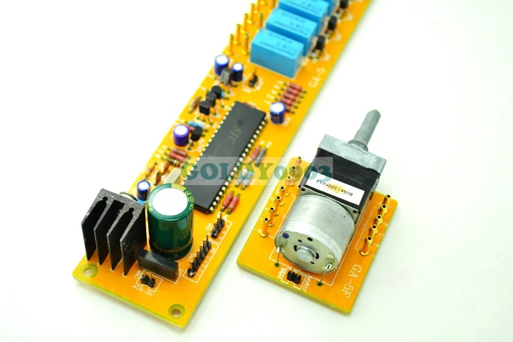 GA-5สี่ช่อง Remote Volume ชุด ALPS มอเตอร์ Potentiometer AC9-12V อินพุต RCA