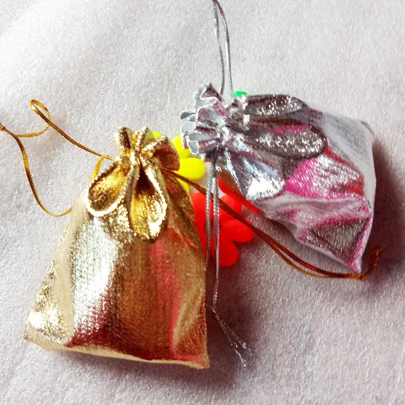 1000pcs 7x9cm Gold Silver Drawstring Packaging Display Bags Metallic Foil Organza Fabric Bag Pouches Christmas Wedding Gift Bags