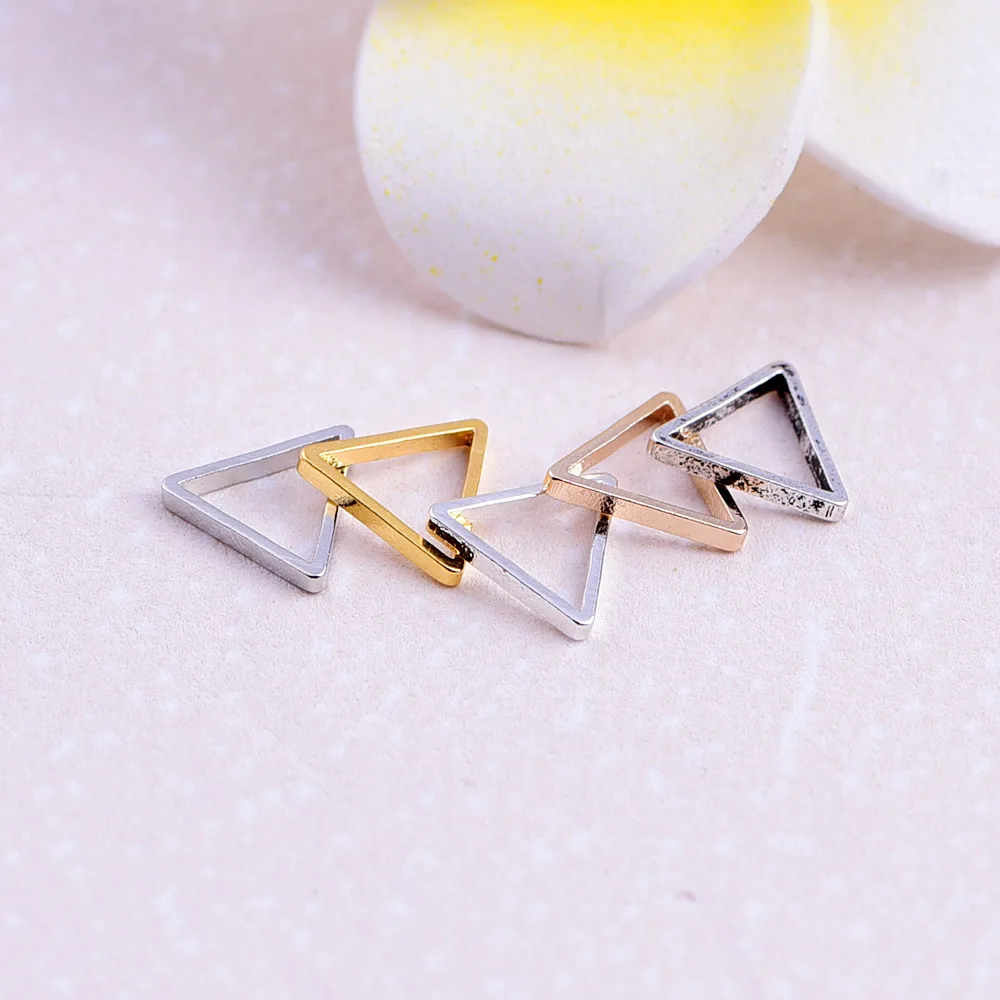 50pcs/lot 8mm Gold silver color  Closed triangle hollow Charms Connector Simple handmade craft tag pendants jewelry DIY material