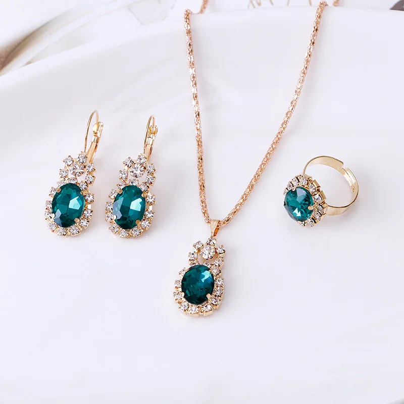 2019 Fashion Hot-selling Elliptic Gem Claw Chain Set Crystal Necklace Earring Ring Three-piece Set