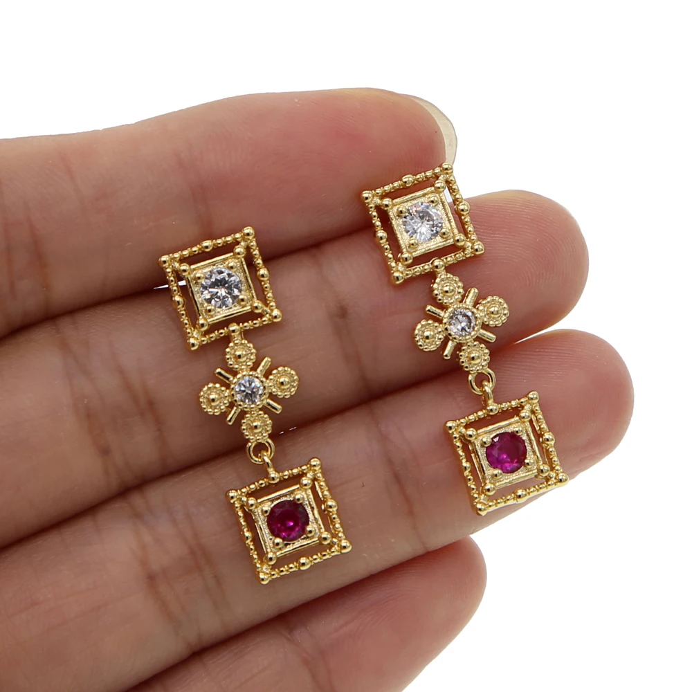 European Ethnic Women Earrings Vintage geometric Drop Dangle Earrings Classic Hollow Lantern Tassel Palace design