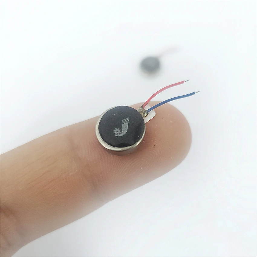 3pcs Special function mobile phone motor 1027 flat Mini vibration motor, intelligent Bracelet vibrator, black button type