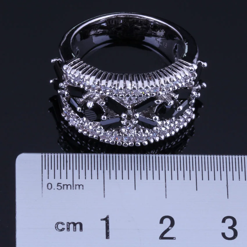 Prominent Black Cubic Zirconia White CZ Silver Plated Ring V0552