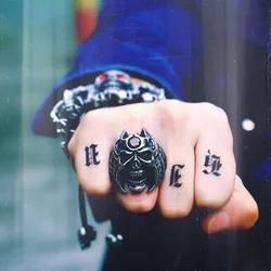 BEIER Hiphop 316L Hot Sell 316LStainless Steel Winged Skull With Red Stone Cool Punk Ring Jewelry drop shipping BR8-415