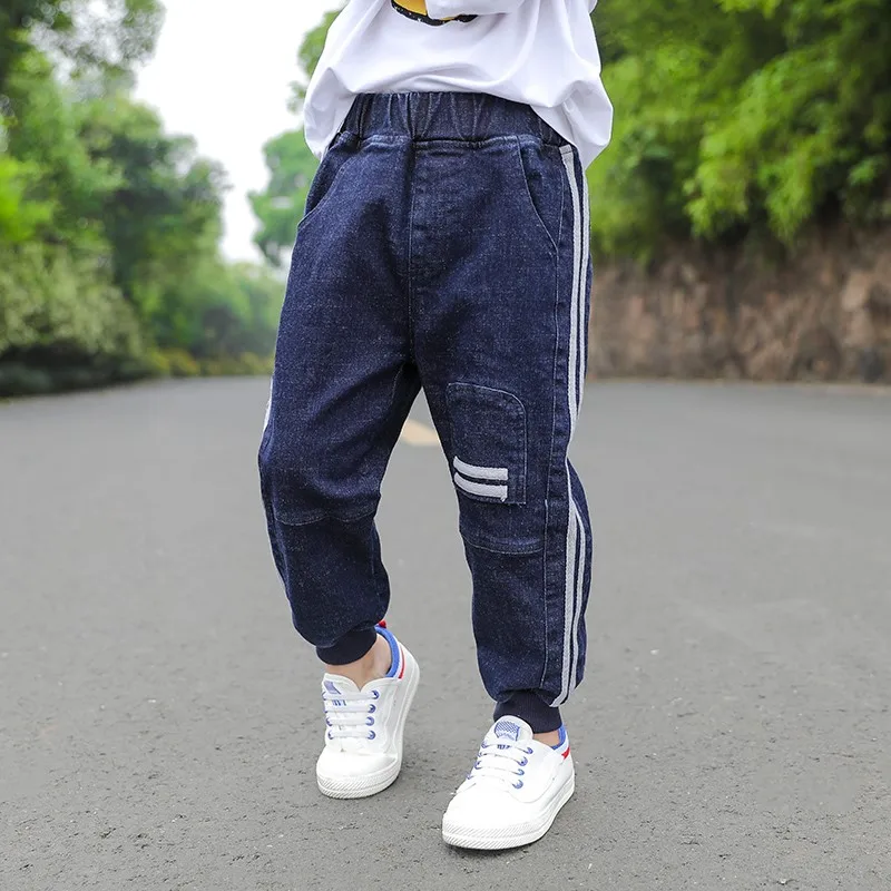 

Boys Casual Jeans 2023 Spring Autumn New Korean Kids Stripe Patches Spliced Soft Denim Pants Children's Trousers Clothes X258