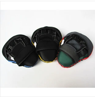 Muay Thai MMA Boxing Gloves Sandbag Punch Pads Hand Target Focus Training Circular Mitts for Kick Fighting