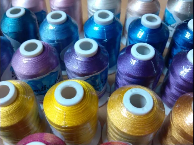 free shipping Brother color polyestery embroidery machine Thread 1000m with high quality,  61 cones/set*2 + 10 plastic bobbins