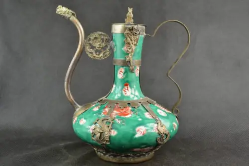

Exquisite Chinese Old Handwork Porcelain Inlaid with Tibetan silver dragon Green flower Teapot