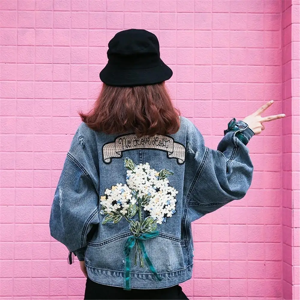 2019 Autumn Embroidery Flower Jeans Jacket Women Casual Long Sleeve Blue Denim Jacket Coats Loose Streetwear Female Outerwear