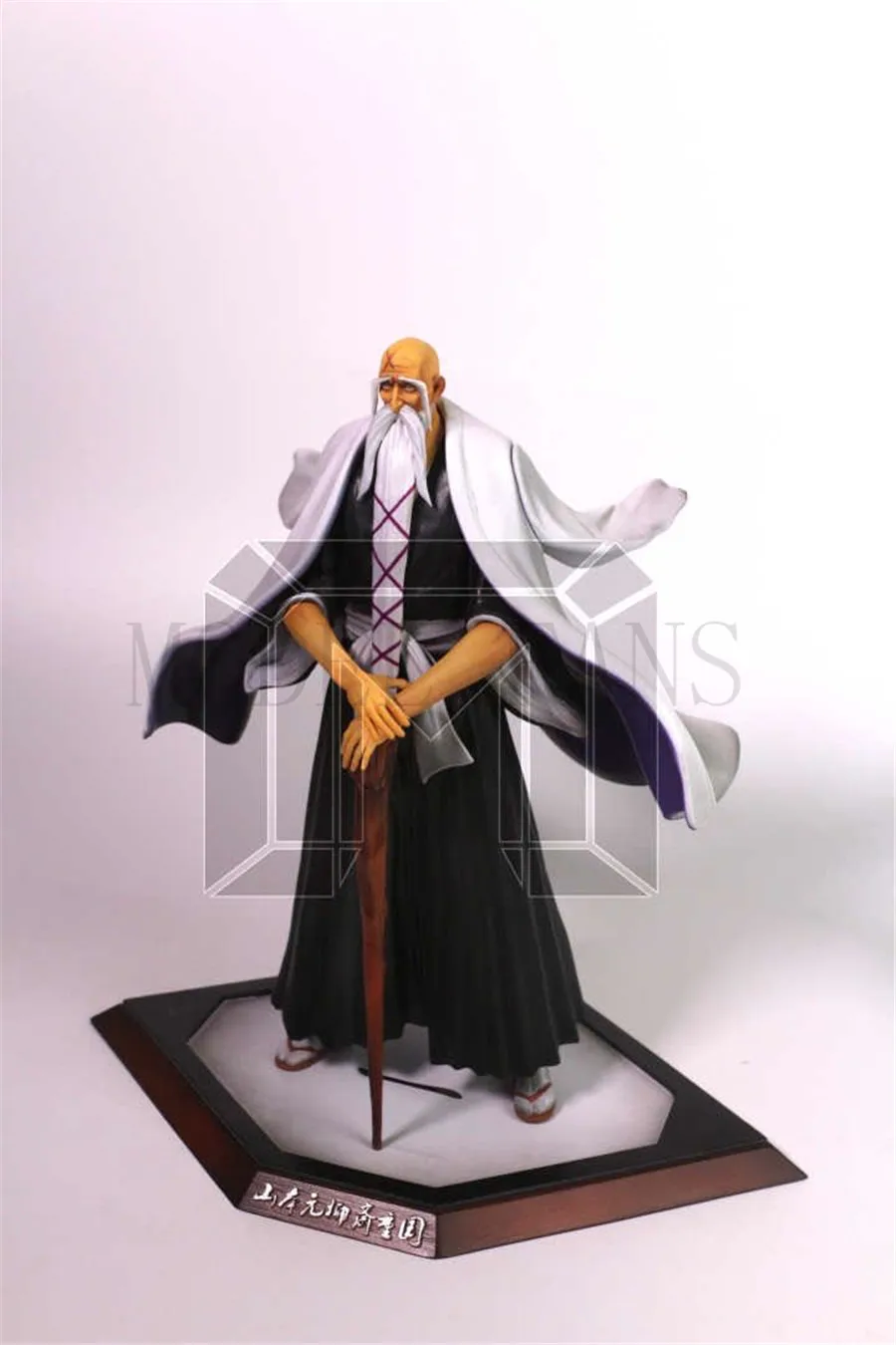 MODEL FANS IN-STOCK MODEL PLACE 26cm BLEACH Yamamoto Genryuusai Shigekuni GK resin figure toy for Collection