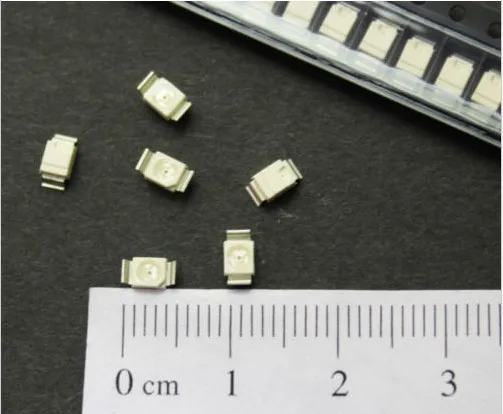 LST776 Германия OSRAM 12103528 красный задний антипригарный дисплей с подсветкой