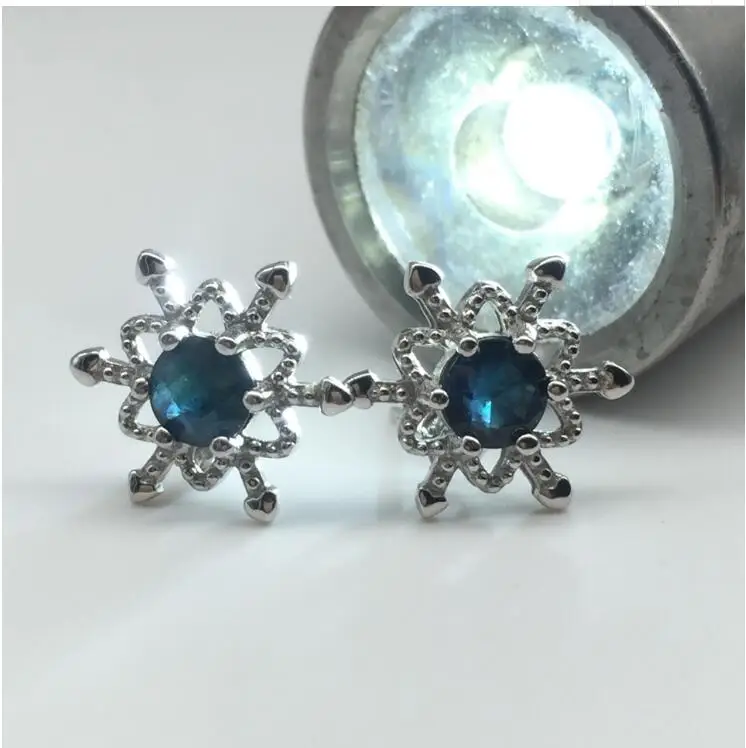 Sapphire stud earring Free shipping Jewelry Natural real sapphire 925 silver Gem size 5*5mm