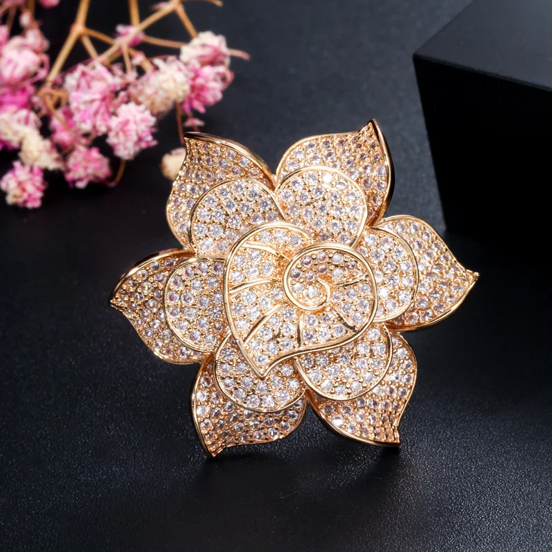 Pera Luxury Big Statement Leaf Cluster Shape for Women Wedding CZ Stone Yellow Gold Color Bridal Finger Rings Jewelry Gift R091