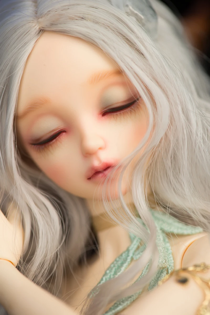 La bambola femminile bjd femminile EVa 1/4 guarda il regalo della bambola congiunta del bulbo oculare