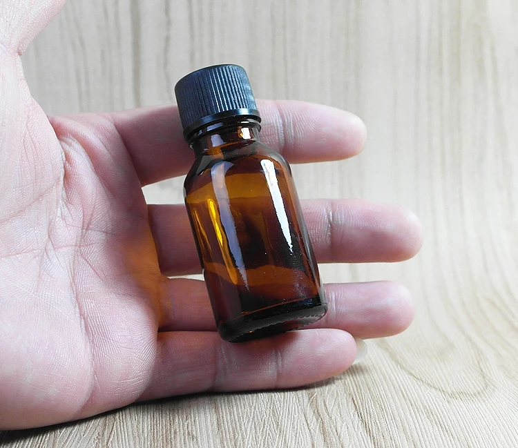 

20ml Mini Amber Glass Essential Oil Bottle Orifice Reducer& cap Brwon Glass Vials Refillable Bottle Wholesale Screw cap