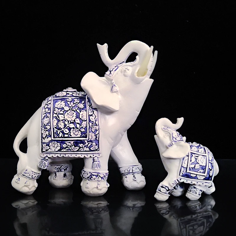 Imitation blue and white porcelain Elephant Figurines Resin Lucky Elephant Statue Garden miniatures Home Decoration Accessories