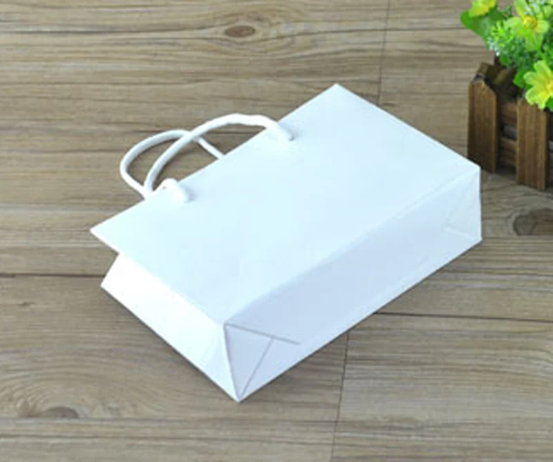 Blank universal white paperboard clothing paper bags with handle storage bags for clothing or cookies 19*13*6cm  30pcs lots