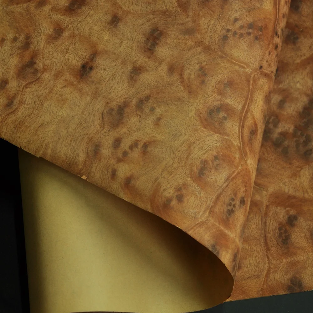 Natural Burl chapado amarillo alcanfor