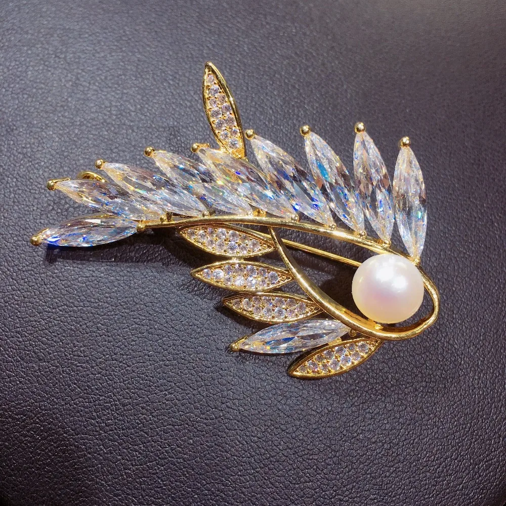 SHDIYAYUN 2019 Pearl Brooch For Women Guality Gold Austria Crystals Brooches Pins Natural Freshwater Pearl Fine Jewelry Corsage