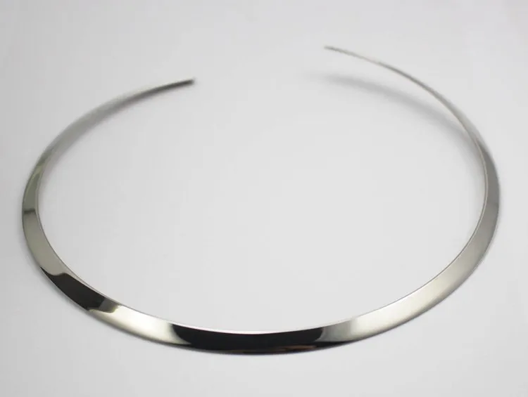 Simple Stainless Steel Cuff Circle Torques Necklace Women Collars Silver Color Fashion Dress Up Jewelry Bohemian Short Necklace