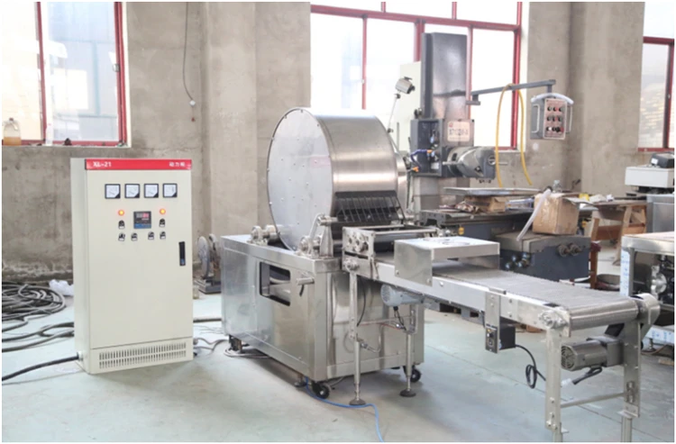 3000PCS per hour automatic thin pancake making machine/spring roll skin making machine