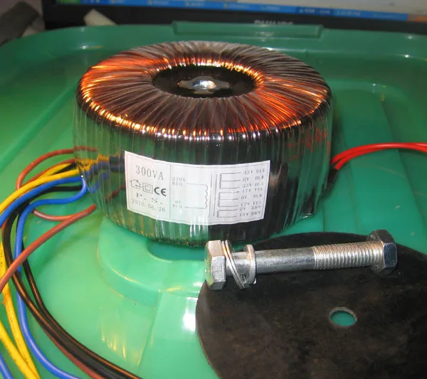 300 W pure copper ring transformer 33Vx2 17Vx2 14Vx1 non-broken silicon steel spot 22V can choose 35Vx2  22Vx2