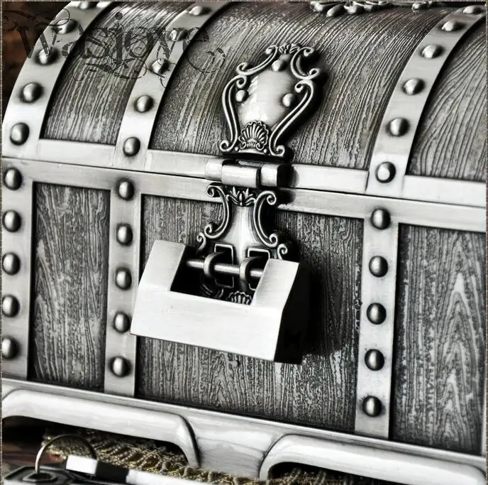 Pirates of the Caribbean Treasure Chest with Lock 2 Layers Vintage Jewelry storage Box Carrying Case Trinkets Packagin Z042