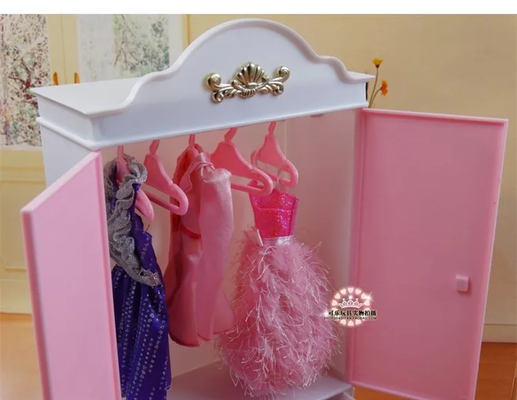 Hot selling baby toys house accessories doll mini furniture sets wardrobe+moirror+hanger for barbie doll for kurhn doll