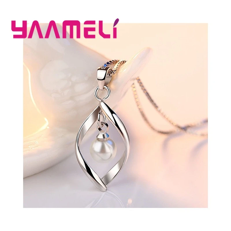 

Women Fashion Leaf and Big Pearl Pendant Necklace 925 Sterling Silver Needle Female Trendy Linked Chain For Sale