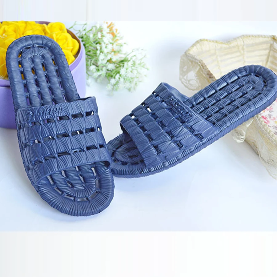 Women Massage Hollow Beach Home Slippers Female Non-slip Lovers Bathroom Slippers Ladies Spring Summer Indoor House Slippers