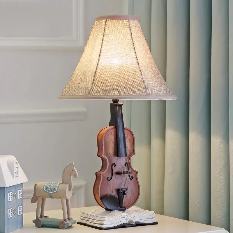 Creative Resin Violin Shape Table Lamps for Children Bedroom Living Room Home Decor Bedside Lamp Table Light Baterie Decoration