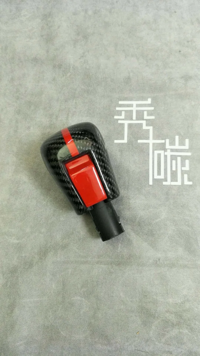 

Fit for Honda for civic red black color The ten 10 generationcarbon fiber gear knob Shift knob The first car stalls