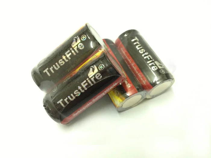 

4pcs/lot TrustFire Protected TF 16340 3.7V Battery Rechargeable Lithium Batteries Cell 880mAh For LED Flashlights Laser Pens