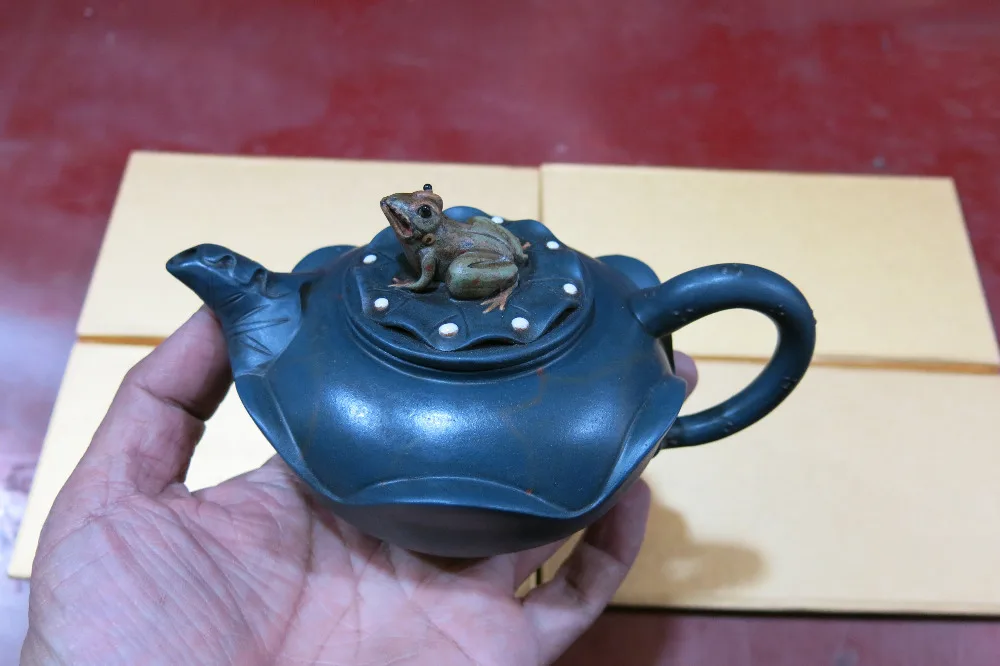 Old Chinese Handcraft Enameled  YiXing Zi Sha Clay  (Purple stoneware) Teapot ,Frog & Lotus,no 58,with mark,Free shipping