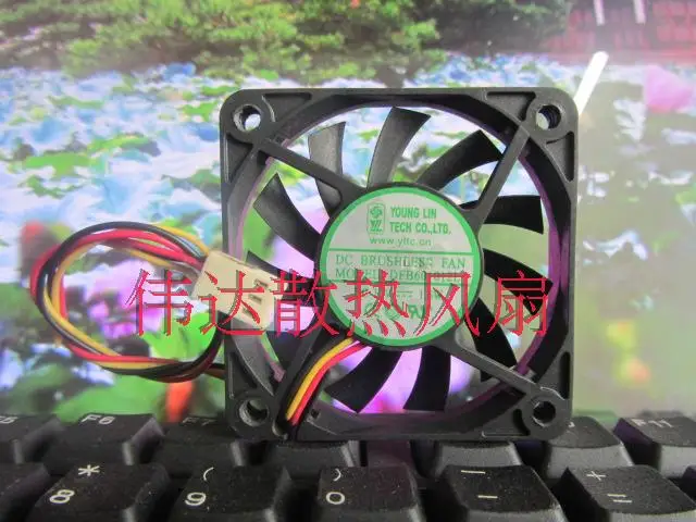 

Free Shipping For YOUNG LIN DFB601012L DC 12V 1.6W 3-wire 3-pin connector 90mm 60X60X10mm Server Cooling Square fan