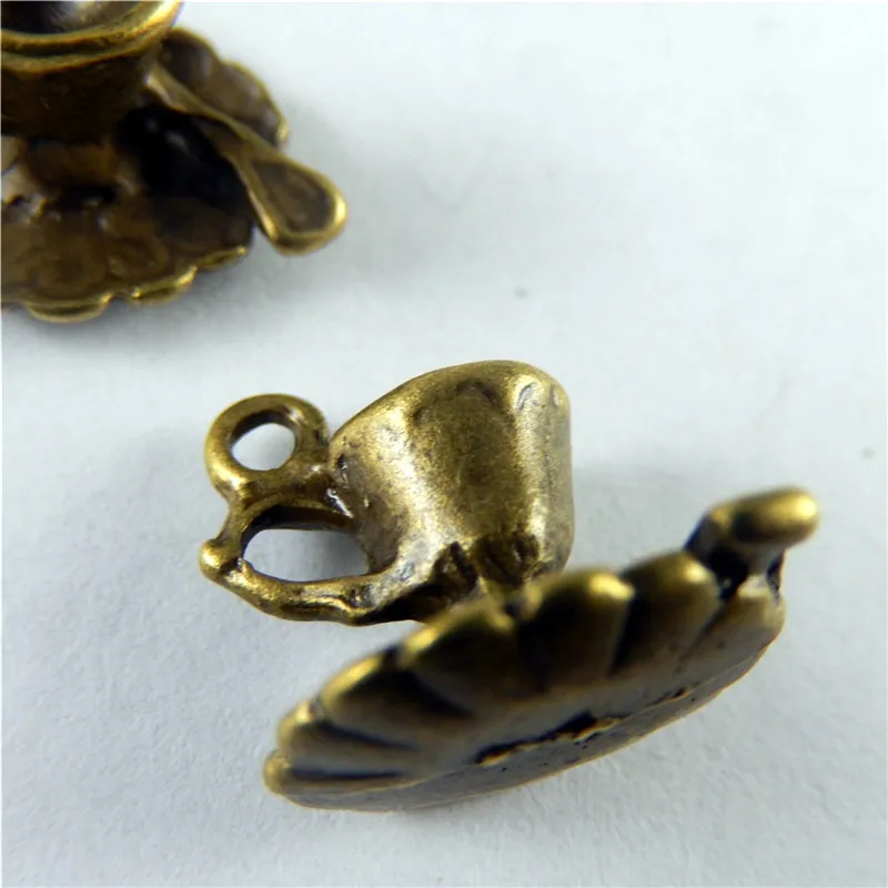 10pcs/pack Vintage Antique Bronze Alloy Coffee Cup Pot Bracelet Charms Necklace Pendants Handmade Craft Jewelry Findings 51042