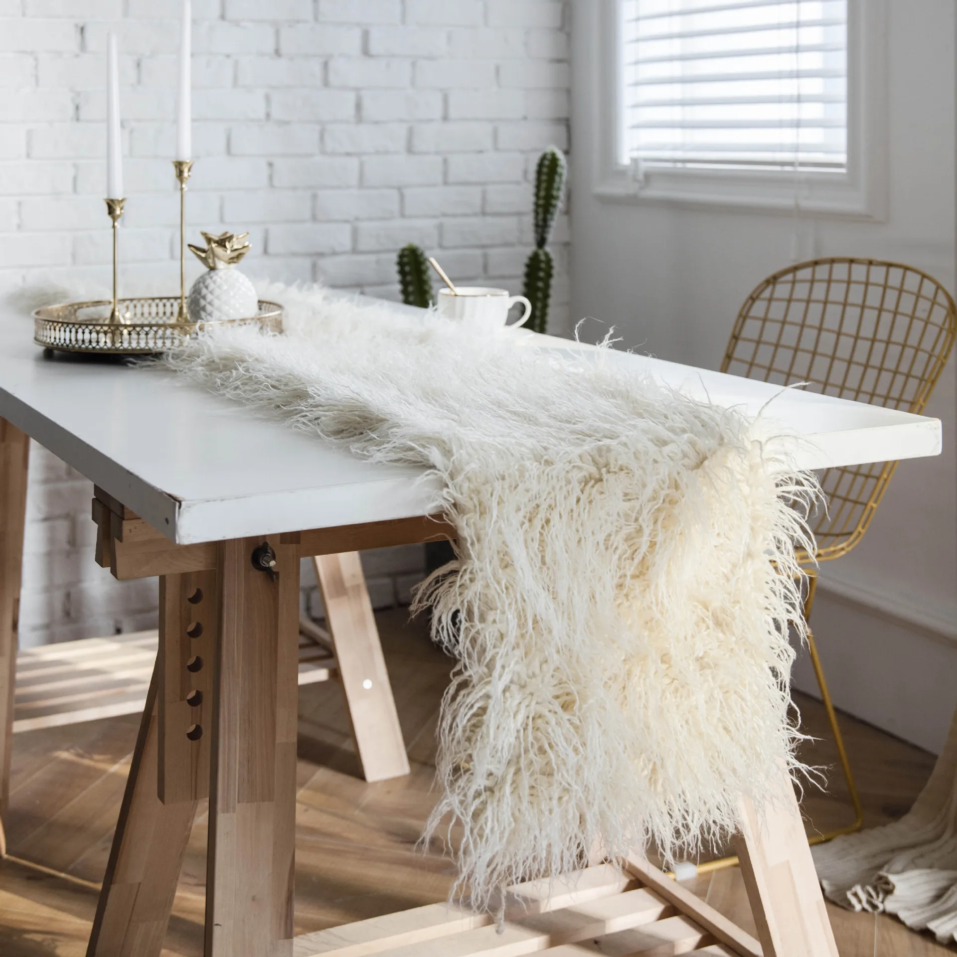 Natural Faux Fur Table Runner Christmas Wedding Champagne Table Runners Dining Room Restaurant Table Flag