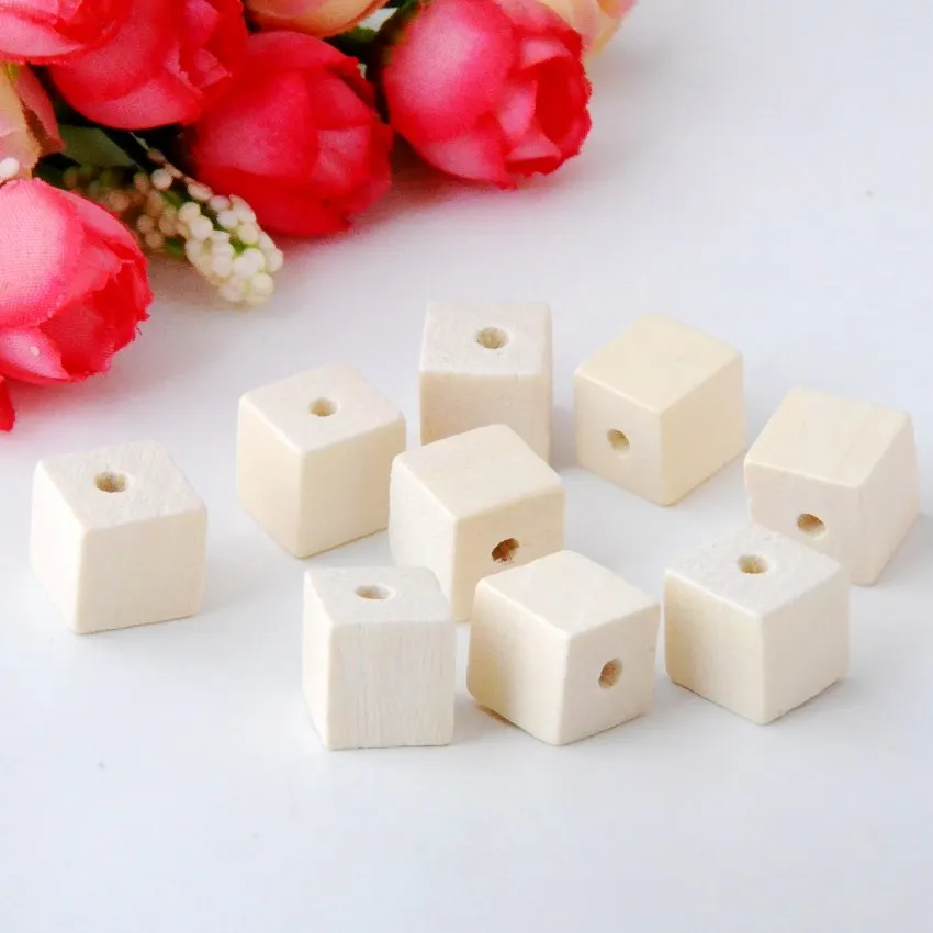 50PCs Nature Wooden Cube Unfinished Faceted Natural Wood Spacer Beads Charm Finding Square Cubic Beads DIY Accessory J2988