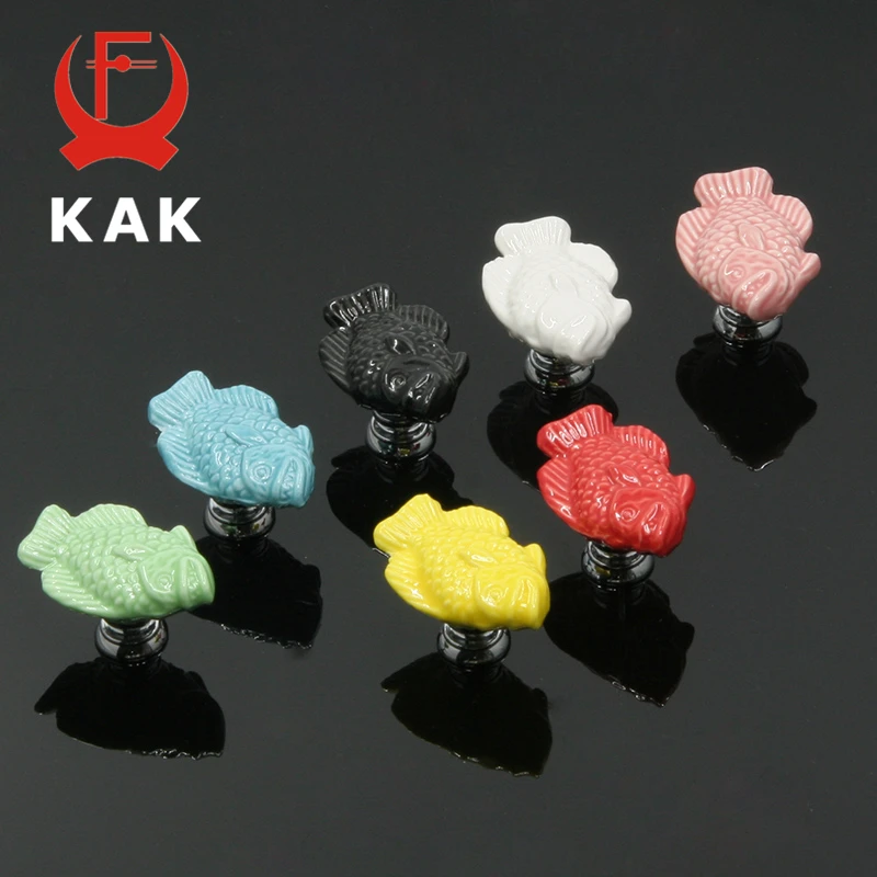 

Керамические ручки KAK с мультяшными рыбками