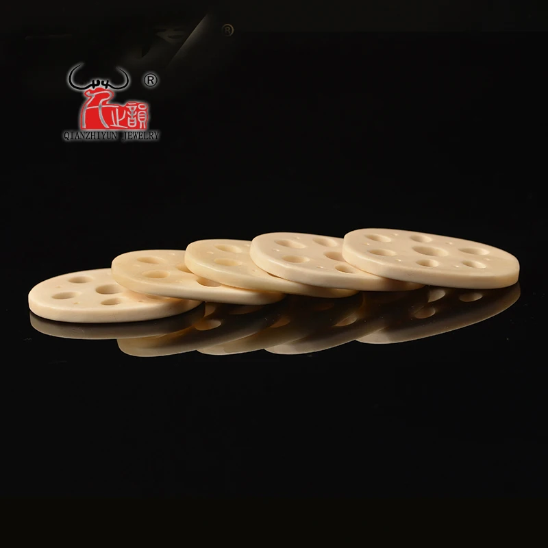 Natural Tibetan ancient yak bone lotus root slice of the Buddha pearl accessories DIY bodhi accessories.