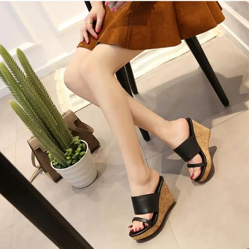 Size 30-44 Comfortable Fashionable Platform Sandals Women 10cm High Heel 31 32 33 Small Size Wedges Sandals Summer