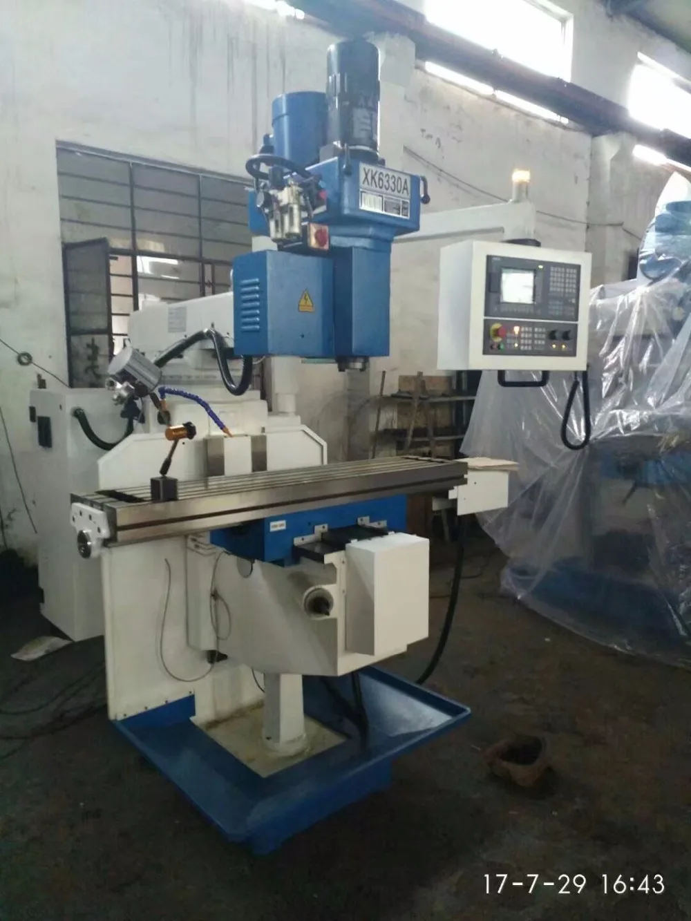 ماكينة تفريز XK6330 CNC