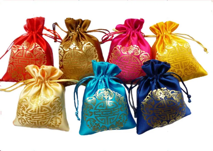 

100pcs Lucky Small Drawstring Jewelry Pouches Chinese style Silk brocade Wedding Party Candy Favor Bag Gift packaging Bags