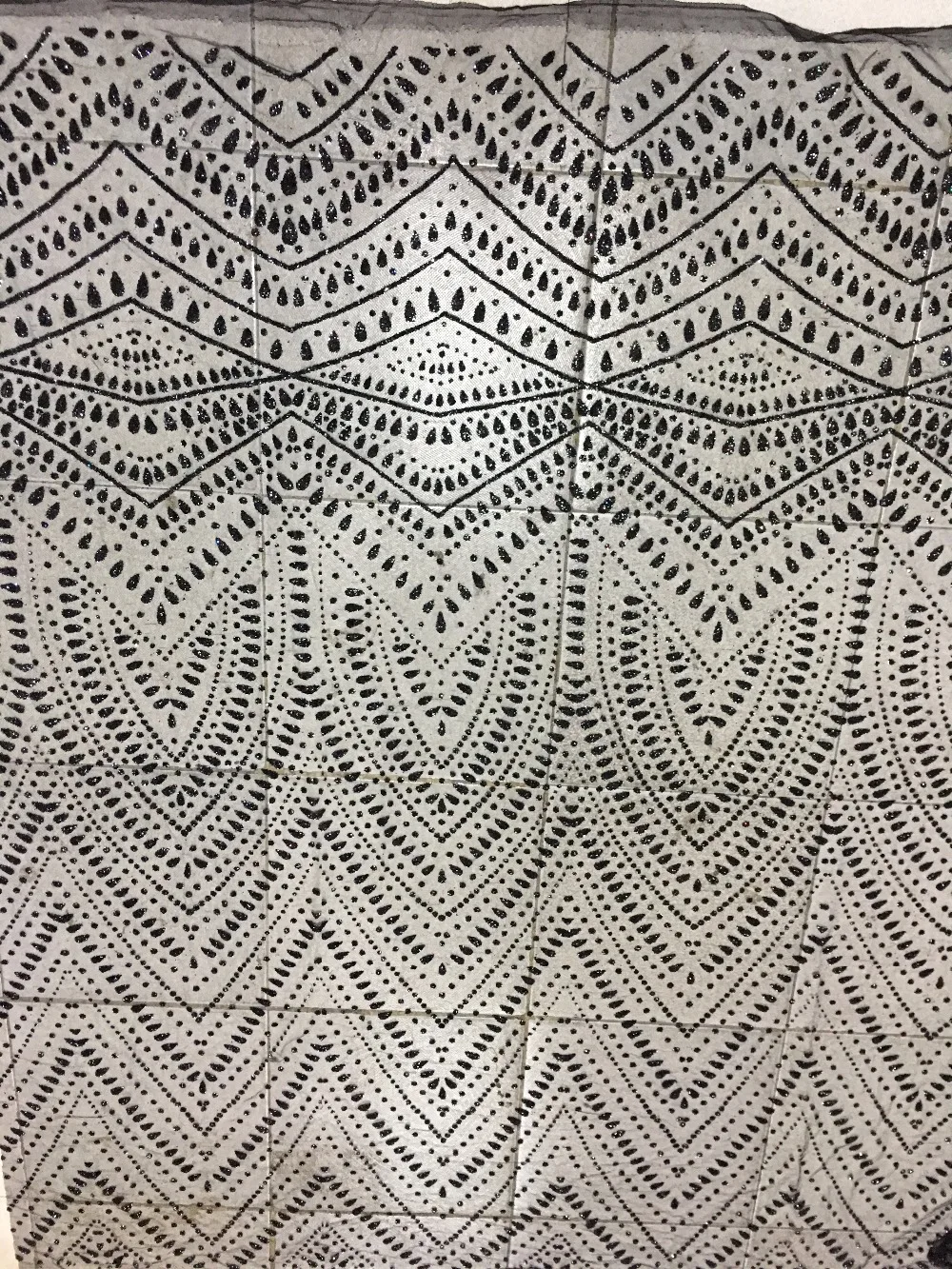 2017 new design African  High Quality Net Lace Black sequins  tulle mesh Lace Fabric For dress Wedding dress, evening dress 5yd/