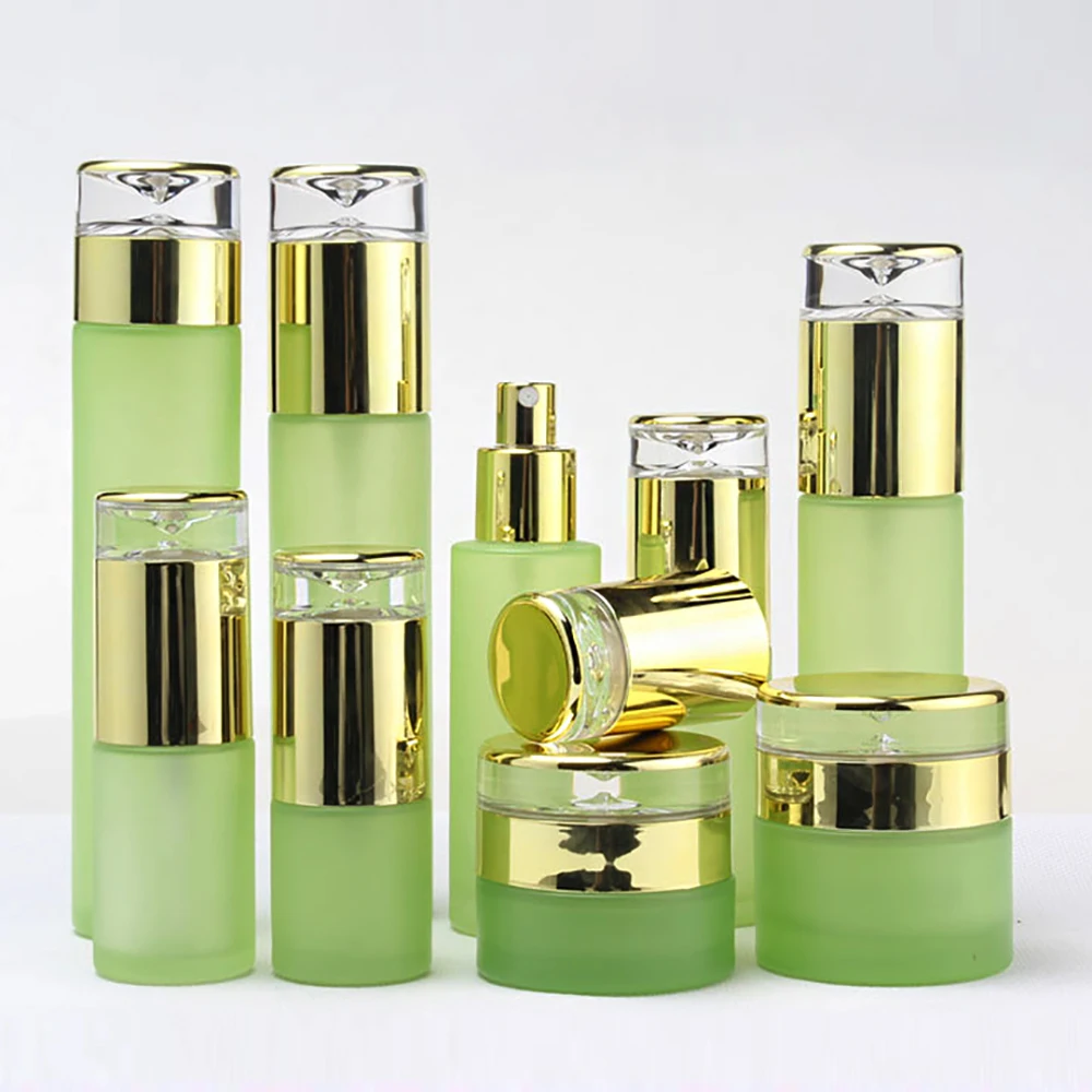 luxury green glass cosmetic jar 30g for cream foundation cosmetic packaging with golden plastic cap