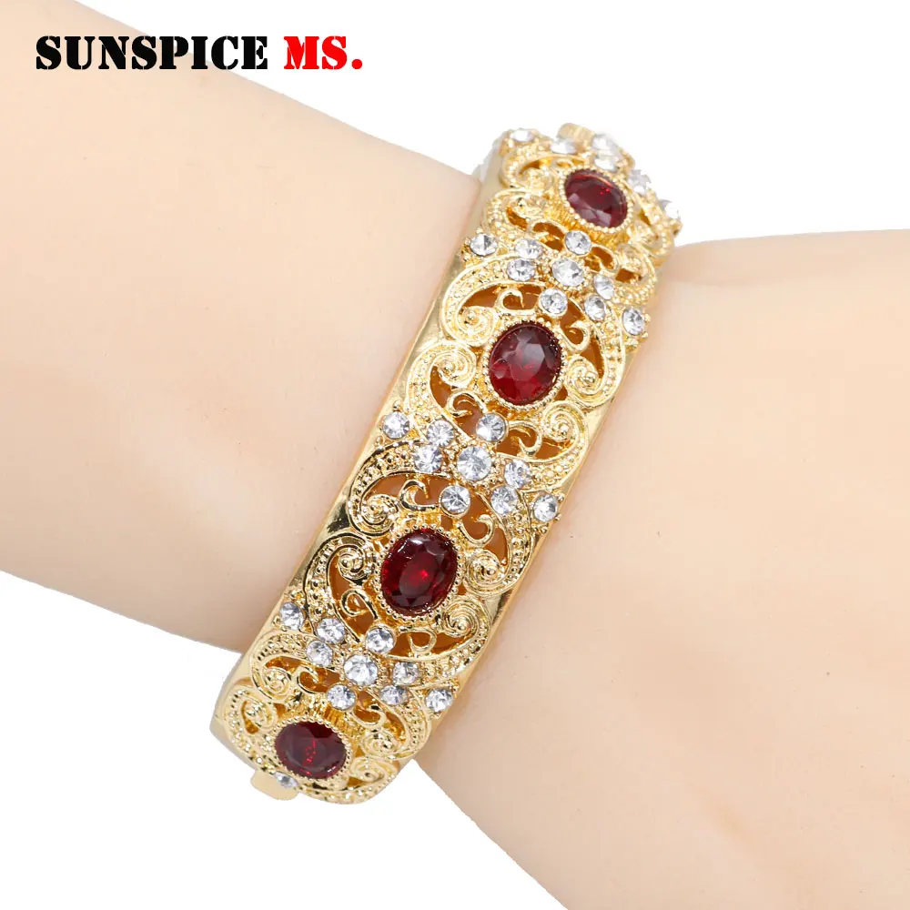 Gold Color Morocco Rhinestone Bangles For Women Arabic Ethnic Resin Open Cuff Bracelet Dubai Bridal Wedding Jewelry