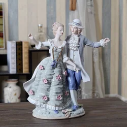 Europejska antyczna porcelana figurka pary ceramiczne szlachty miłośników miniaturowe prezent Ornament do domu sztuka dekoracyjna kolekcja