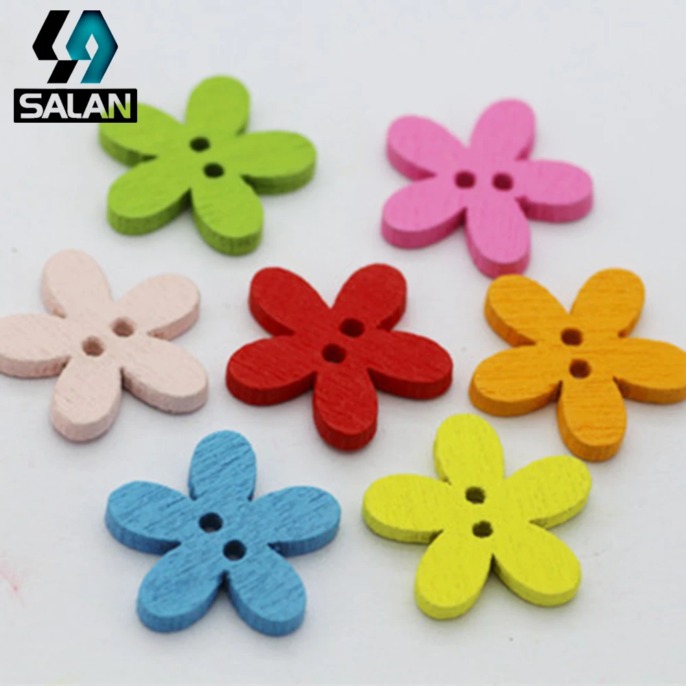 Spot wholesale bursts 1.5CM multi-color mix of fine flowers wooden button cartoon children's clothing sweater decorative buttons