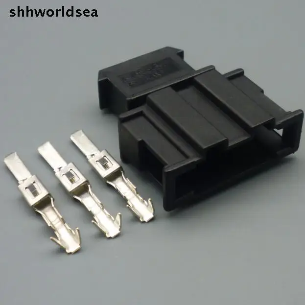 

Shhworldsea 3 pin auto wire harness male connector car electrical wire connector plug terminal for VW 191972713 191 972 713